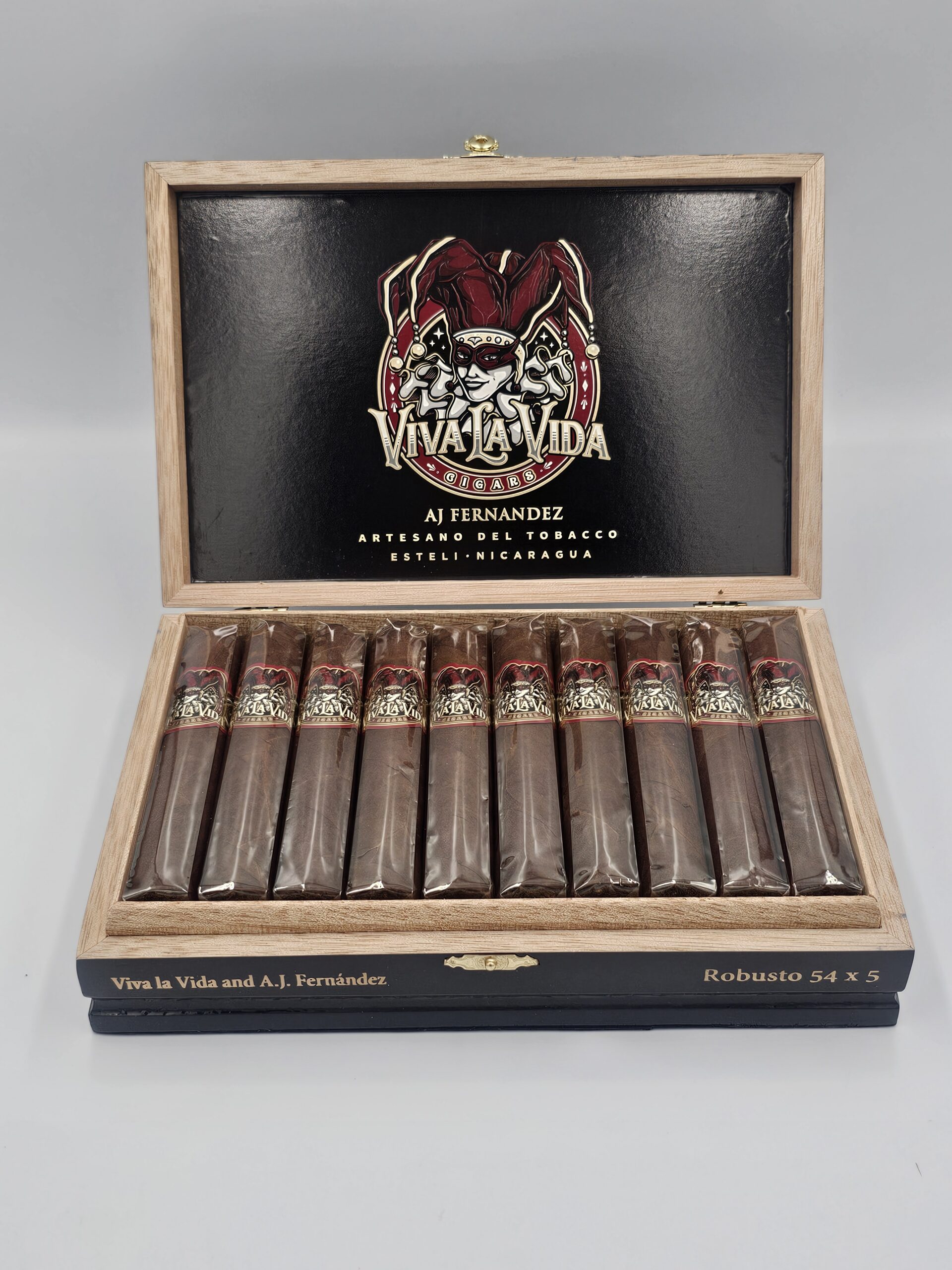 AJ Fernandez Viva La Vida Robusto (Box 20)