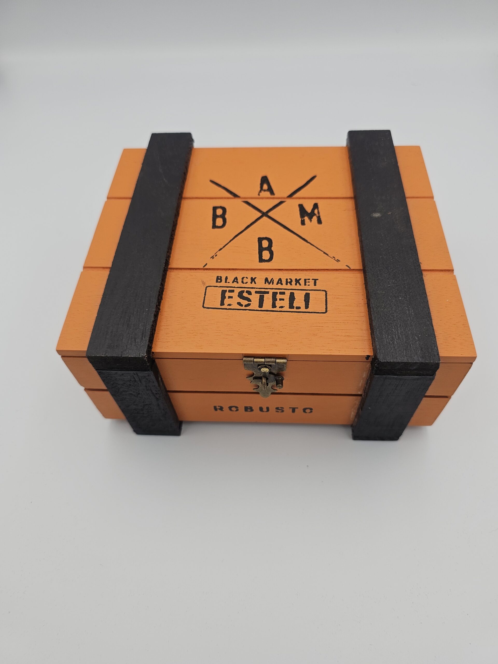Alec Bradley Black Market Estelí Robusto (Box 24) - Image 2